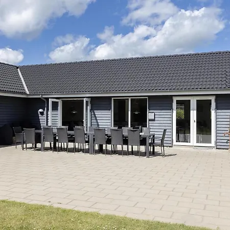 Villavilla 429 - Hostrup Strand, Limfjorden * Spottrup